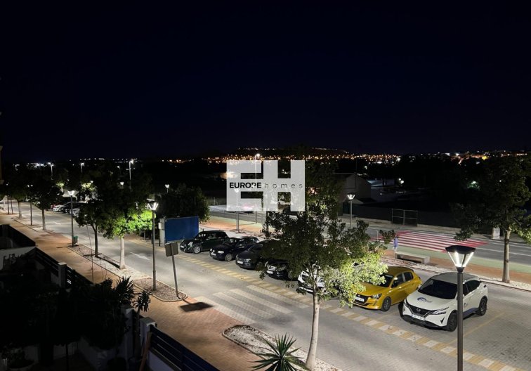 Segunda mano - town house - Formentera del Segura - Costa Blanca