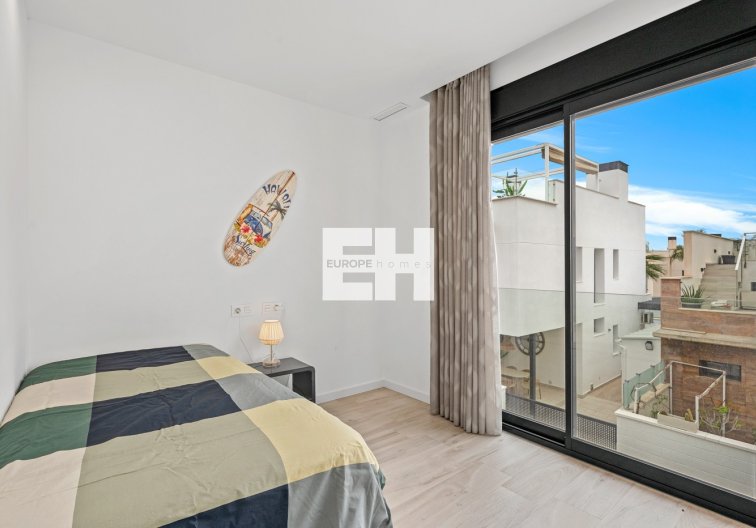Segunda mano - villa - Orihuela Costa - Cabo Roig