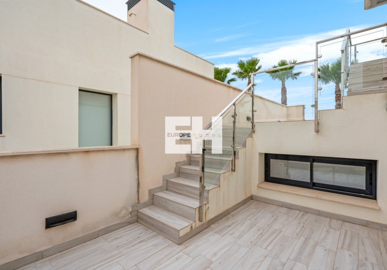 Segunda mano - villa - Orihuela Costa - Cabo Roig