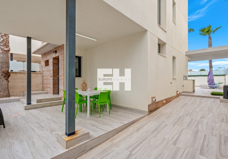 Segunda mano - villa - Orihuela Costa - Cabo Roig
