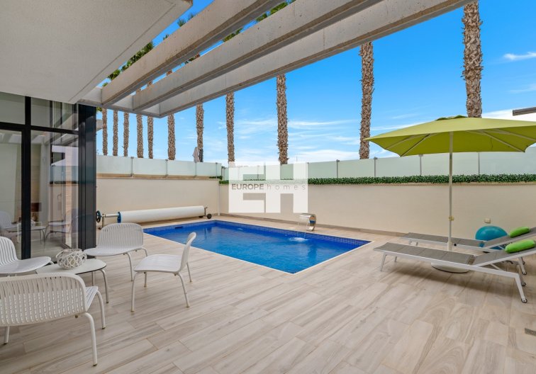 Segunda mano - villa - Orihuela Costa - Cabo Roig