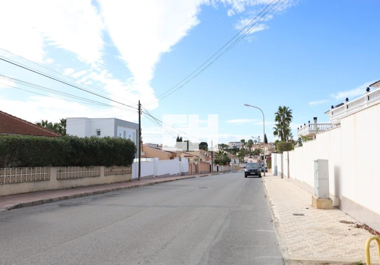 Resale - villa - Ciudad Quesada - Costa Blanca Sur
