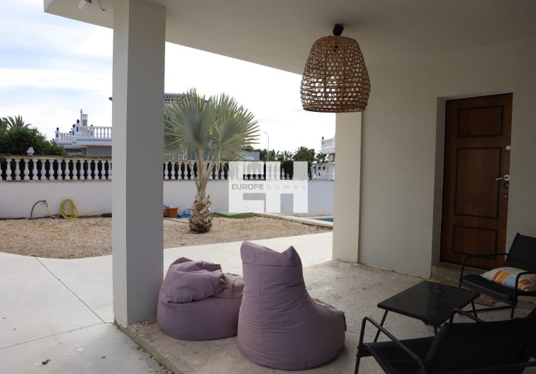 Resale - villa - Ciudad Quesada - Costa Blanca Sur