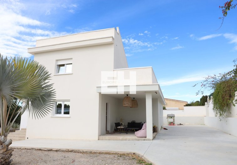 Resale - villa - Ciudad Quesada - Costa Blanca Sur