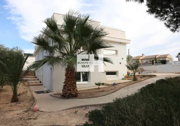 Resale - villa - Ciudad Quesada - Costa Blanca Sur