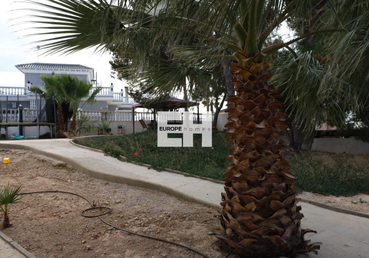 Resale - villa - Ciudad Quesada - Costa Blanca Sur