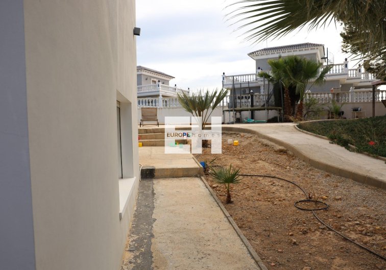 Resale - villa - Ciudad Quesada - Costa Blanca Sur