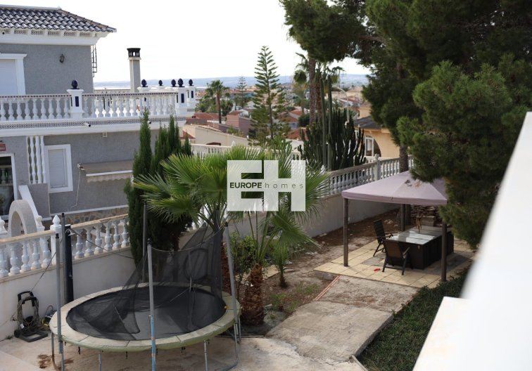 Resale - villa - Ciudad Quesada - Costa Blanca Sur