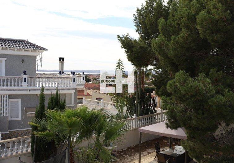Resale - villa - Ciudad Quesada - Costa Blanca Sur