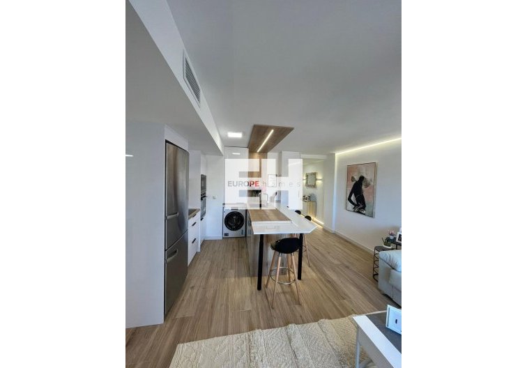Wiederverkauf - Wohnung - Torrevieja - Punta Prima