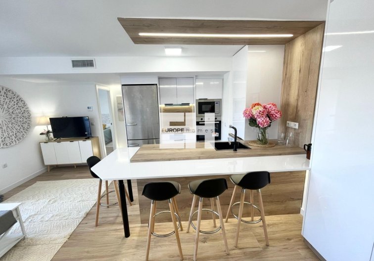 Wiederverkauf - Wohnung - Torrevieja - Punta Prima