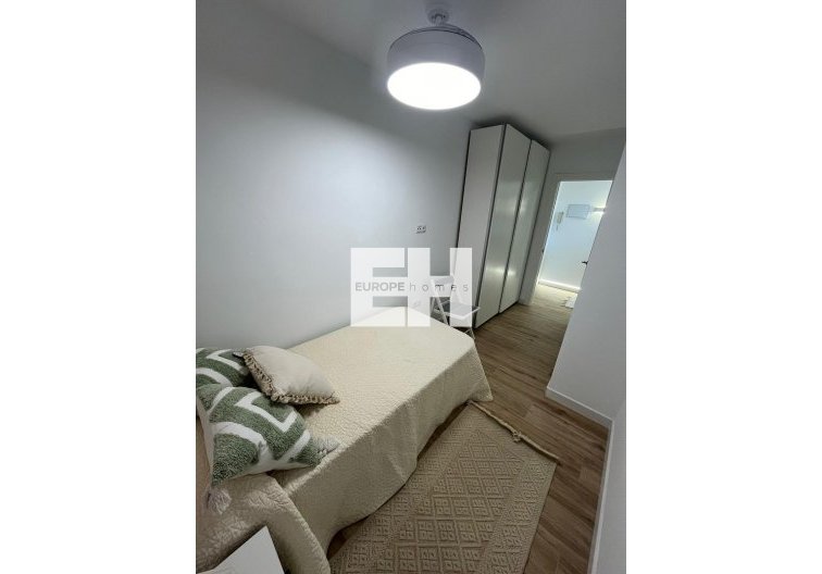 Wiederverkauf - Wohnung - Torrevieja - Punta Prima