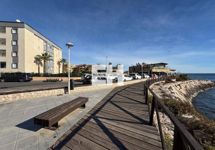 Wiederverkauf - Wohnung - Torrevieja - Punta Prima
