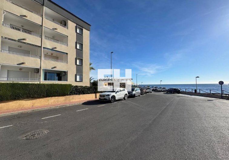 Wiederverkauf - Wohnung - Torrevieja - Punta Prima