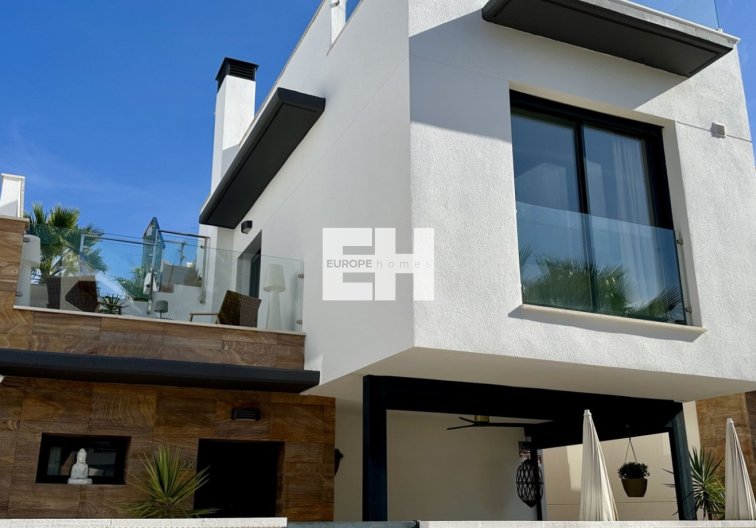 Revente - villa - Orihuela Costa - Costa Blanca