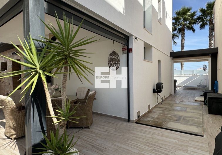 Revente - villa - Orihuela Costa - Costa Blanca