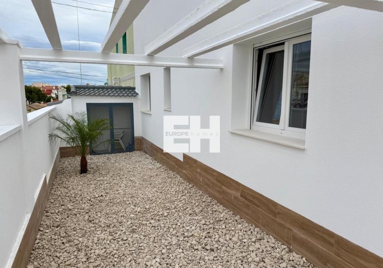 Revente - Semi Detached - Rojales, CIudad Quesada