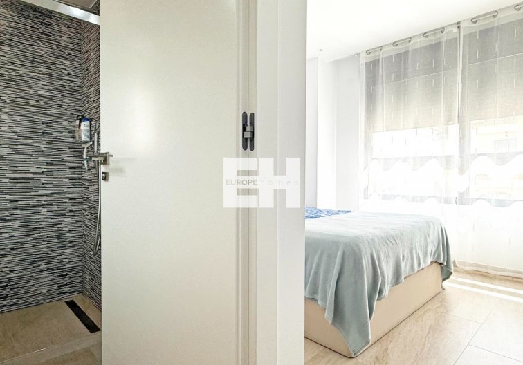 Revente - villa - Orihuela Costa - Costa Blanca