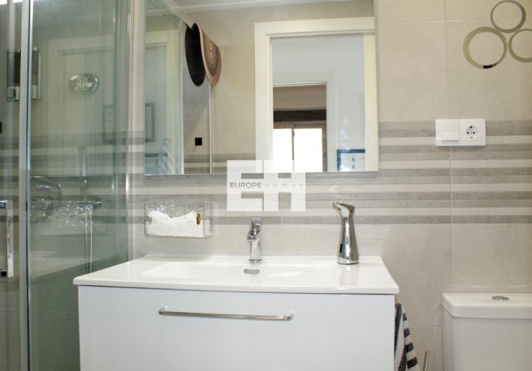Wiederverkauf - Wohnung - Villamartin - Costa Blanca