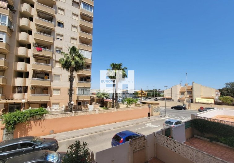 Revente - Appartement - Torrevieja - Nueva Torrevieja