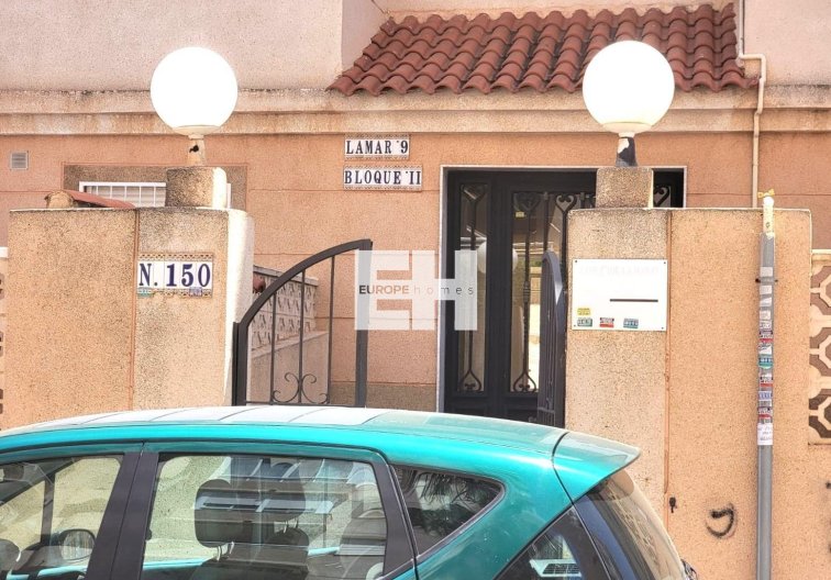 Revente - Appartement - Torrevieja - Nueva Torrevieja