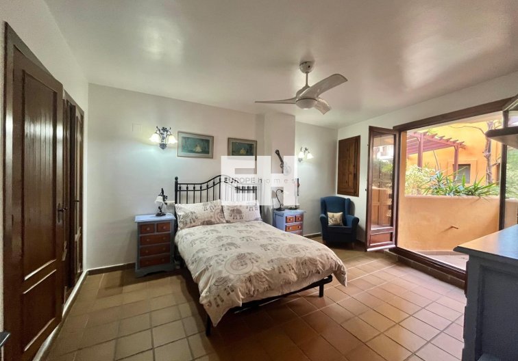Wiederverkauf - Bungalow - Torrevieja - Punta Prima