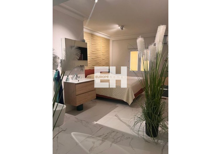 Segunda mano - Apartamento  - Torrevieja