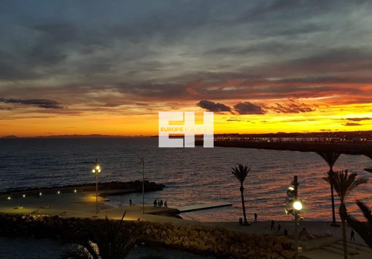 Resale - Apartment - Torrevieja - Las Piscinas Naturales