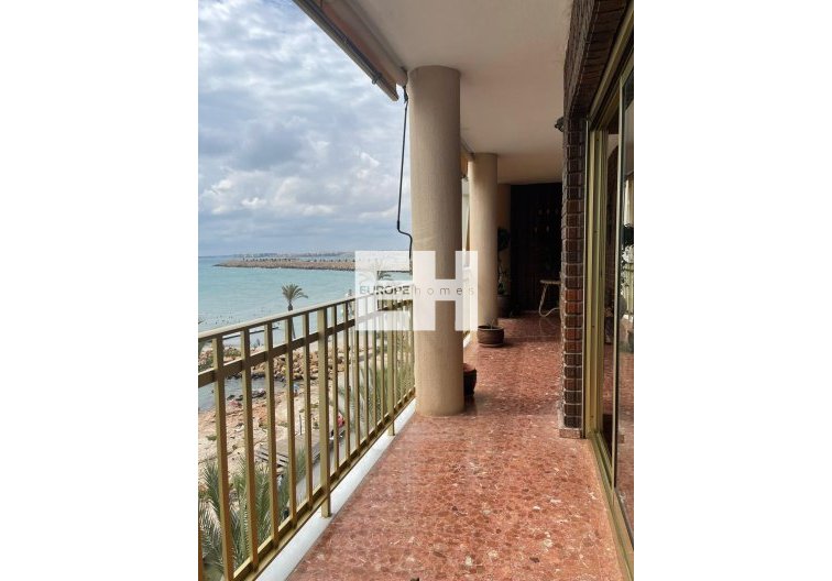Resale - Apartment - Torrevieja - Las Piscinas Naturales