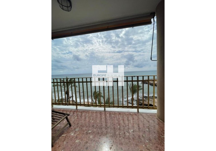 Resale - Apartment - Torrevieja - Las Piscinas Naturales