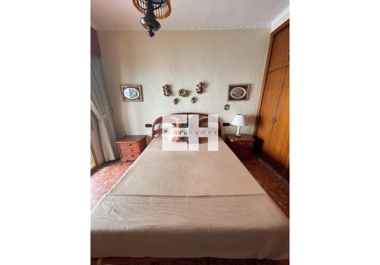 Resale - Apartment - Torrevieja - Las Piscinas Naturales