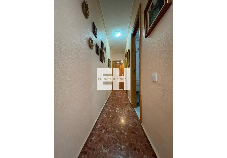 Resale - Apartment - Torrevieja - Las Piscinas Naturales