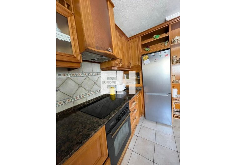 Resale - Apartment - Torrevieja - Las Piscinas Naturales