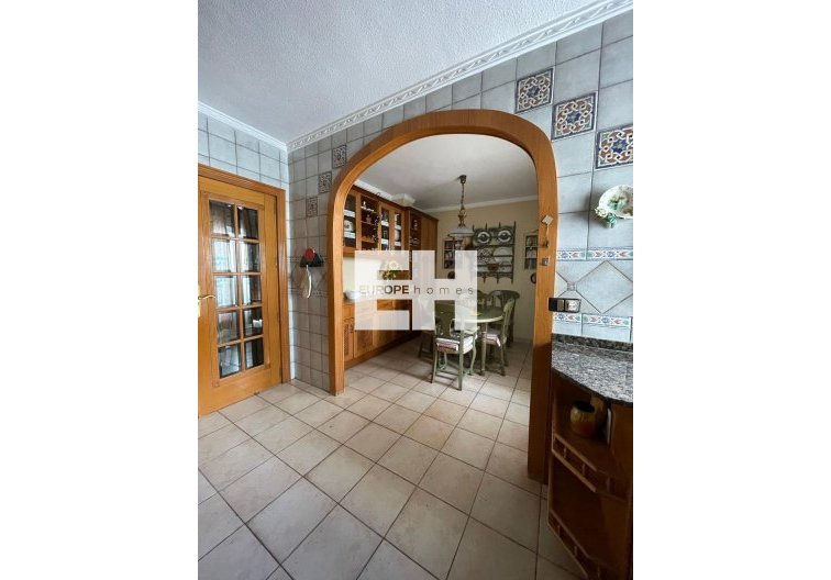 Resale - Apartment - Torrevieja - Las Piscinas Naturales