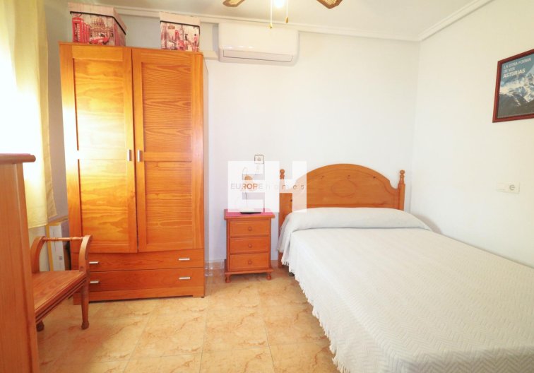 Wiederverkauf - Bungalow - Torrevieja - El Limonar