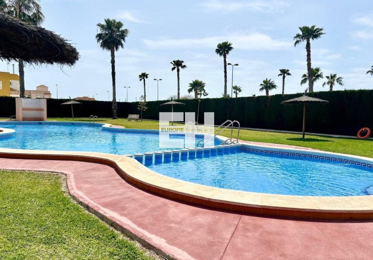 Wiederverkauf - Bungalow - Torrevieja - El Limonar