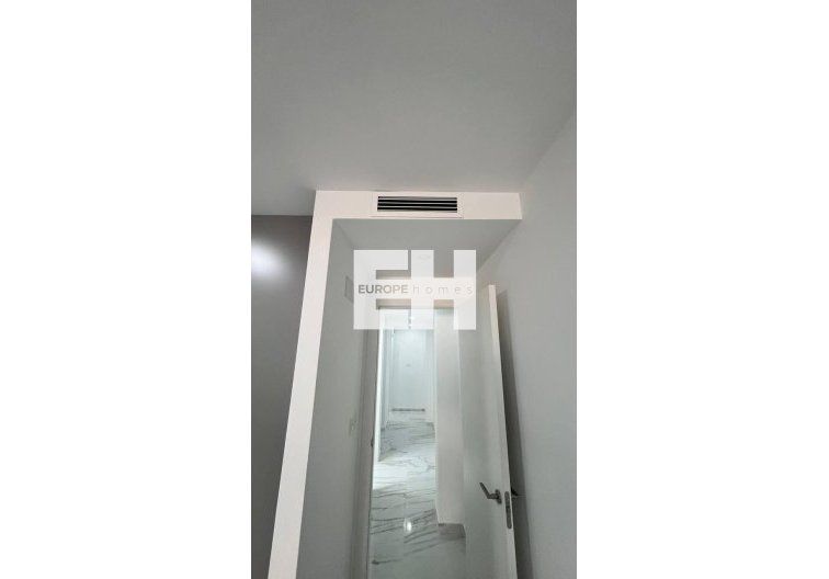 Resale - Apartment - Torrevieja - Parque De Las Naciones