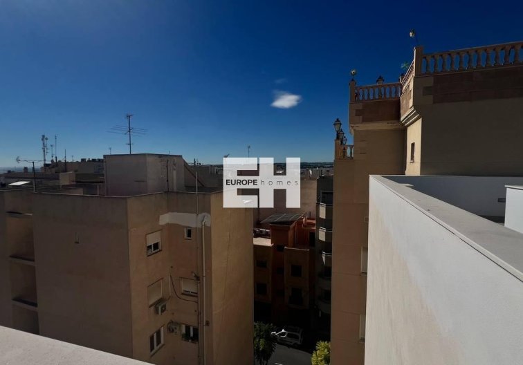 Resale - Apartment - Torrevieja - Parque De Las Naciones
