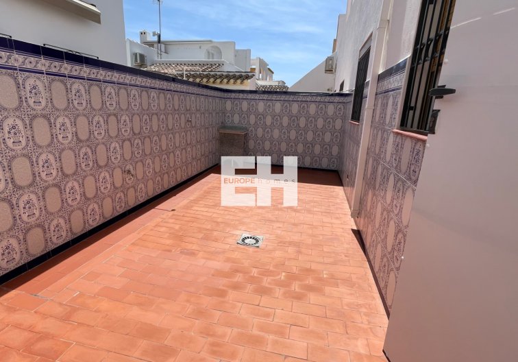 Herverkoop - town house - Torre de la Horadada - Costa Blanca