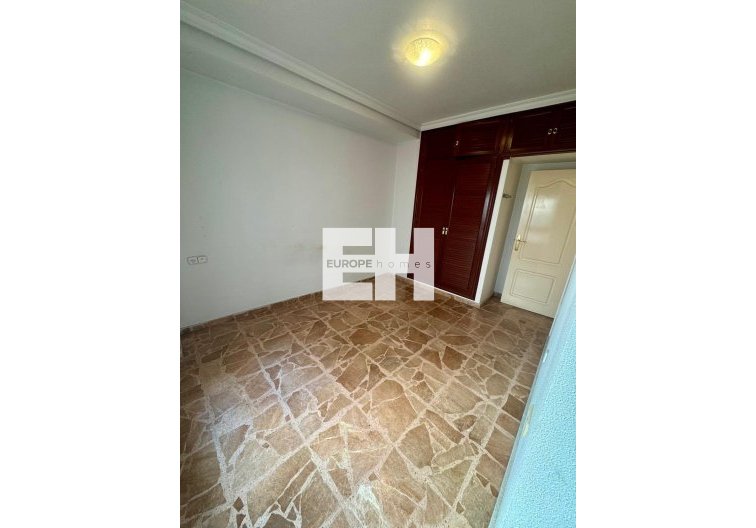 Wiederverkauf - Wohnung - Torrevieja - Centro