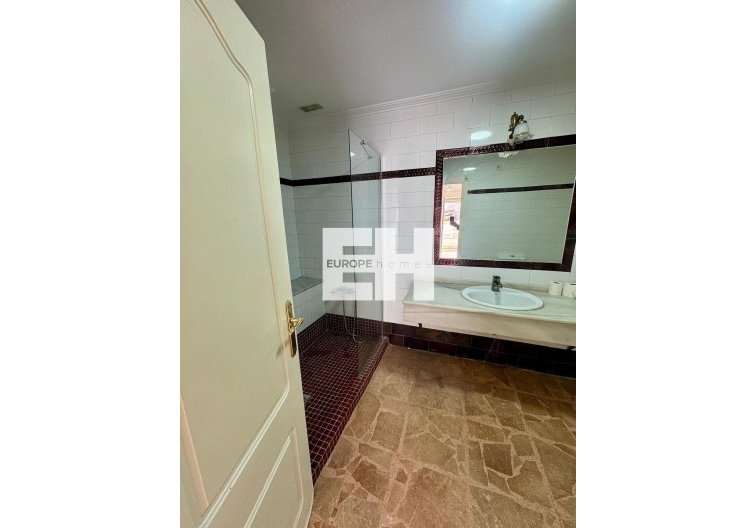 Wiederverkauf - Wohnung - Torrevieja - Centro