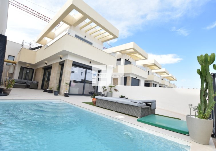 Wiederverkauf - villa - Los Montesinos - Costa Blanca