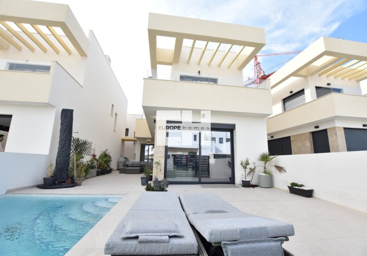 Wiederverkauf - villa - Los Montesinos - Costa Blanca