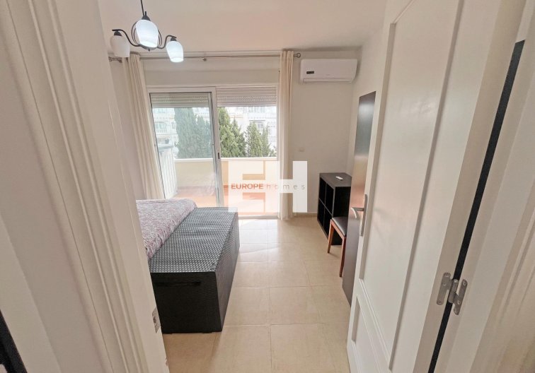 Herverkoop - Duplex - San Miguel de Salinas - Las Filipinas
