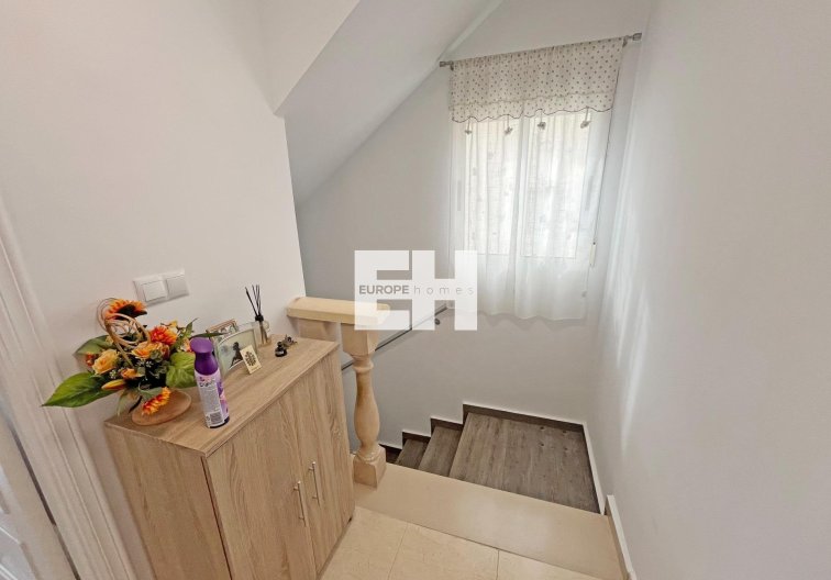 Herverkoop - Duplex - San Miguel de Salinas - Las Filipinas