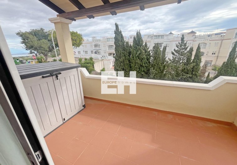 Herverkoop - Duplex - San Miguel de Salinas - Las Filipinas