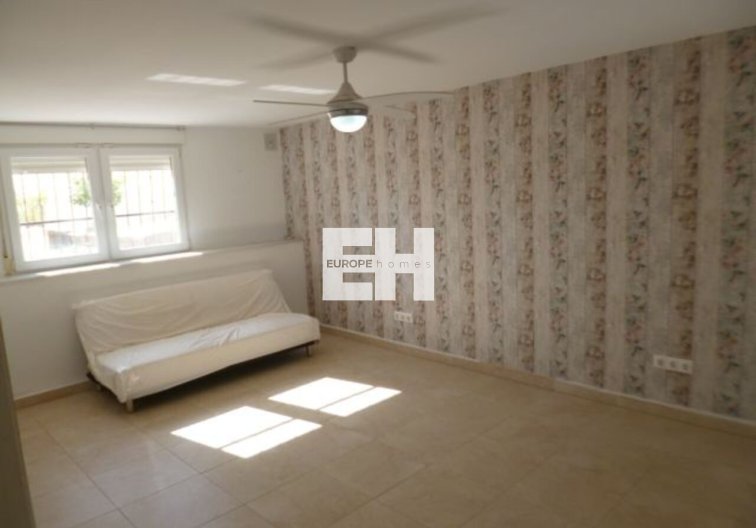Wiederverkauf - villa - Villamartin - Costa Blanca