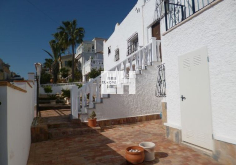 Wiederverkauf - villa - Villamartin - Costa Blanca