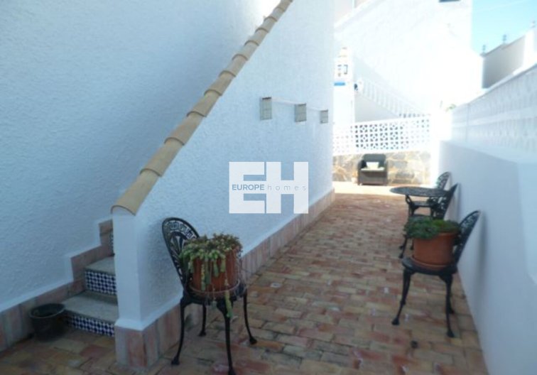 Wiederverkauf - villa - Villamartin - Costa Blanca