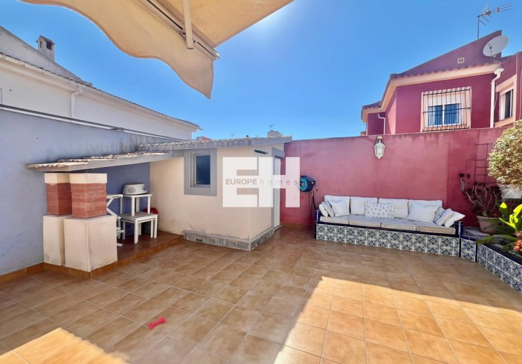 Resale - villa - Torrevieja - Los Balcones - Los Altos Del Edén